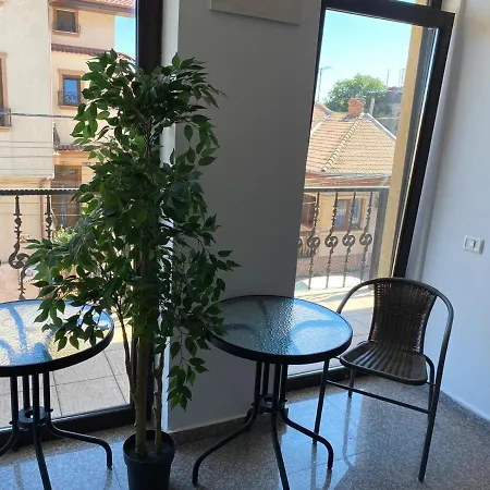 Jacob's Aparthotel 3*