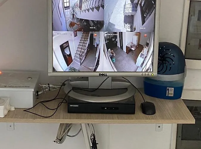 アパートホテル Jacob's コンスタンツァ